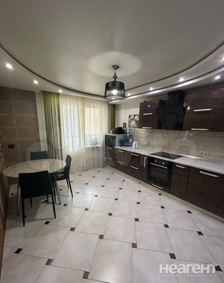 Продается 2-х комнатная квартира, 67 м²