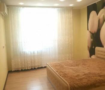 Продается 3-х комнатная квартира, 94 м²