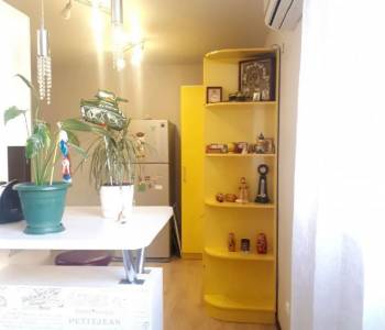 Продается 3-х комнатная квартира, 94 м²
