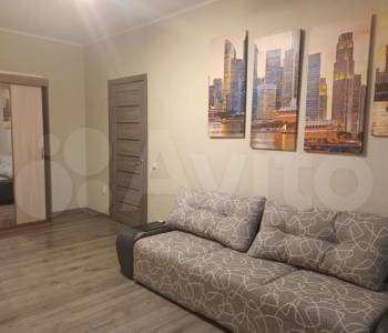Сдается 1-комнатная квартира, 38 м²