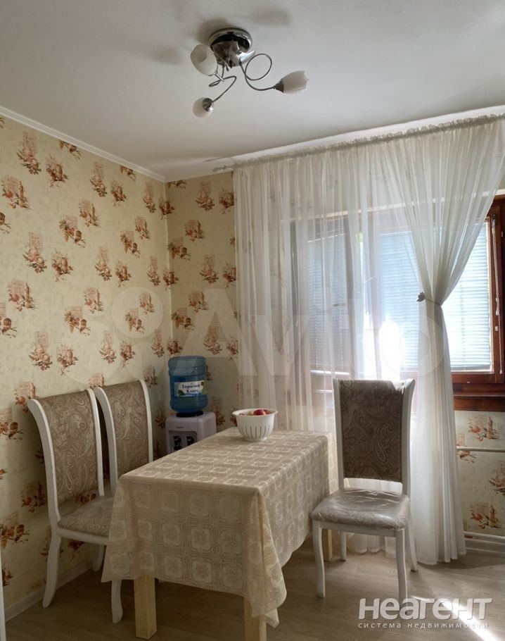 Продается 3-х комнатная квартира, 65 м²