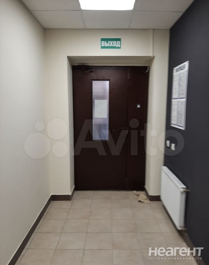 Продается 1-комнатная квартира, 35 м²