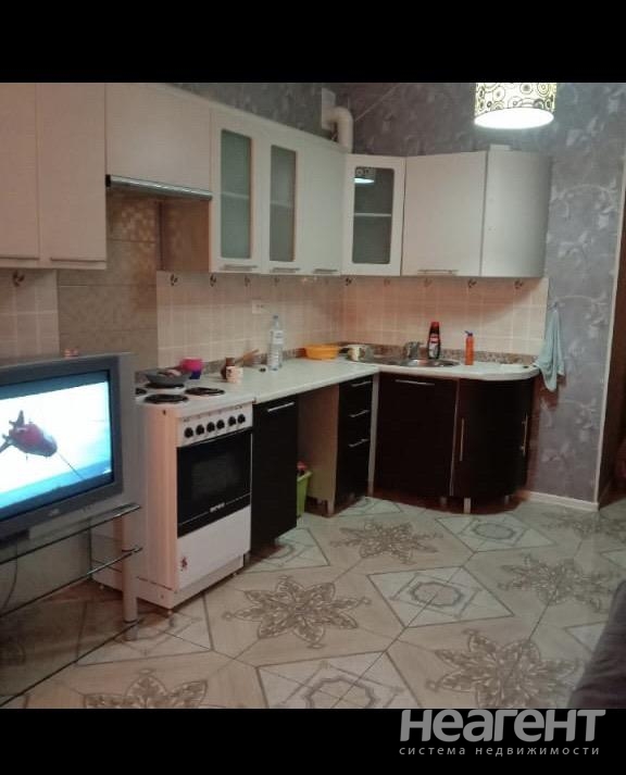 Продается 1-комнатная квартира, 45 м²