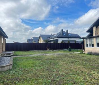 Продается Дом, 200 м²
