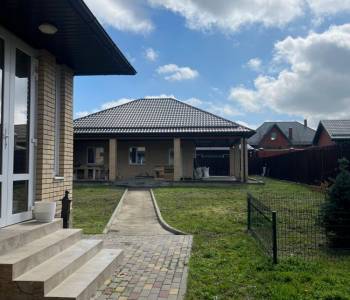Продается Дом, 200 м²