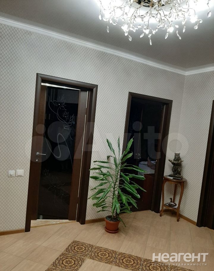 Продается 2-х комнатная квартира, 74,4 м²