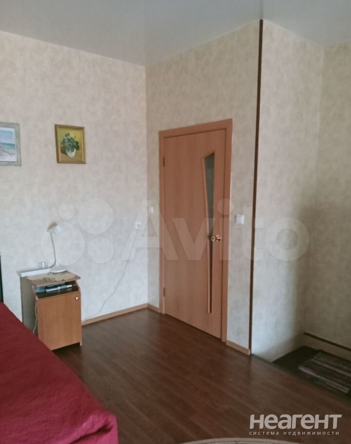 Продается 1-комнатная квартира, 41,6 м²