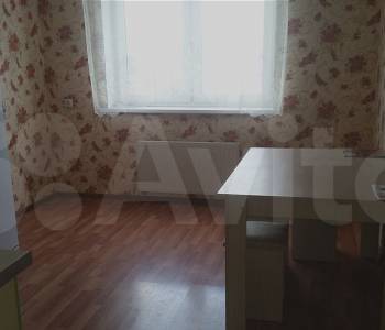 Сдается 2-х комнатная квартира, 74 м²