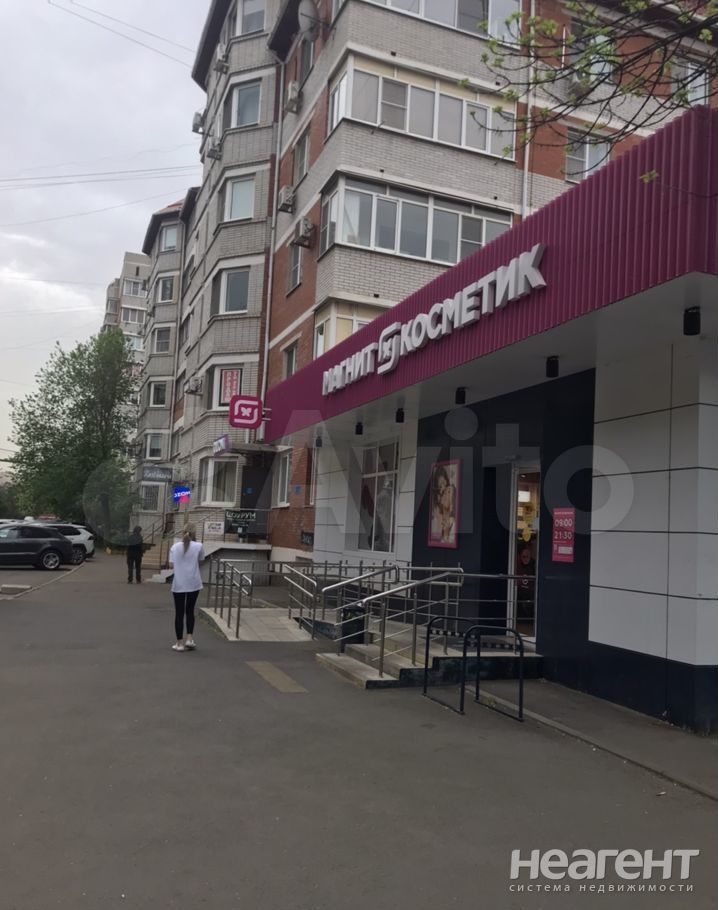 Продается 1-комнатная квартира, 44 м²