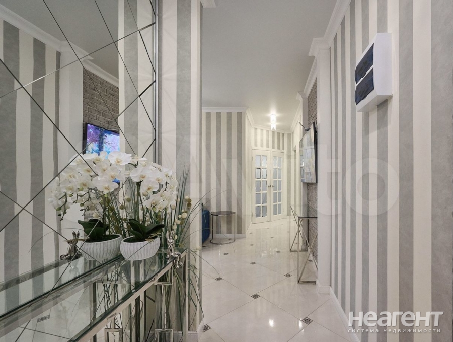 Продается 2-х комнатная квартира, 66 м²