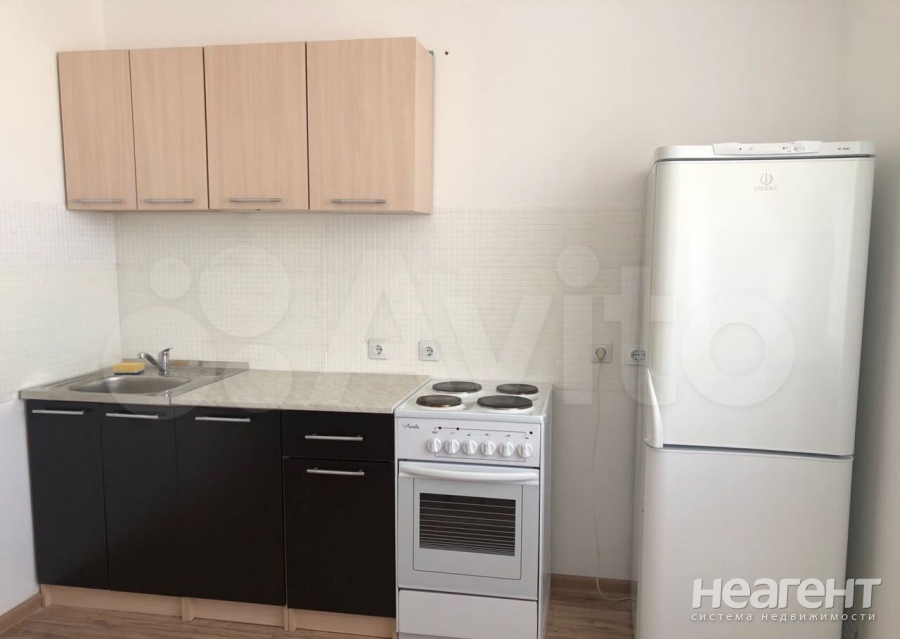 Продается 1-комнатная квартира, 35,8 м²