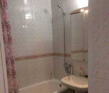 Продается 1-комнатная квартира, 32 м²