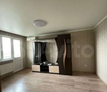 Продается 1-комнатная квартира, 38 м²