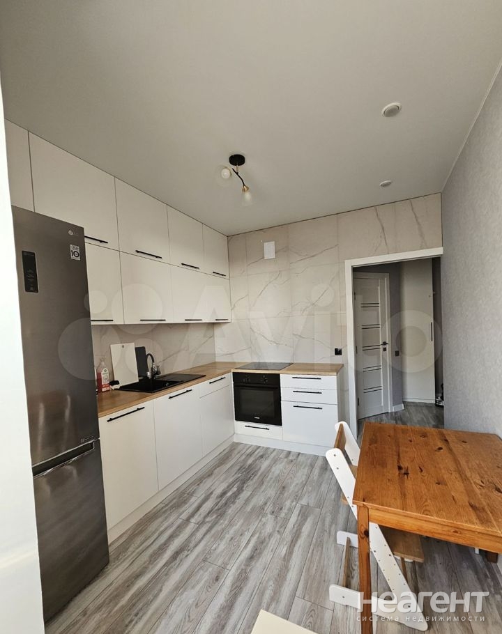 Продается 2-х комнатная квартира, 52 м²