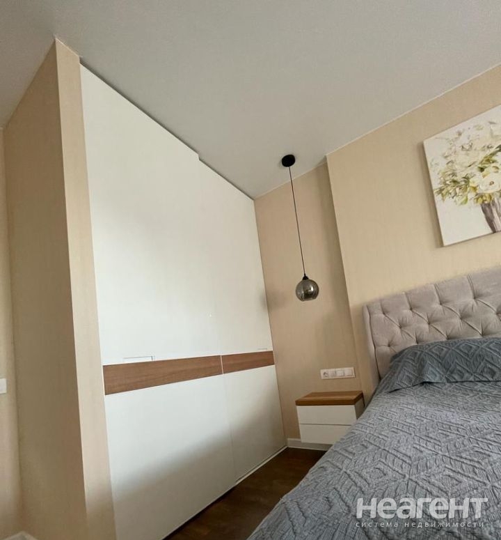 Продается 2-х комнатная квартира, 57 м²