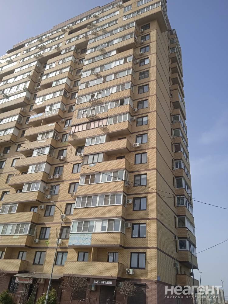 Продается 1-комнатная квартира, 42,3 м²