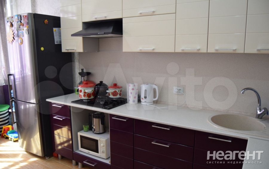 Продается 1-комнатная квартира, 41 м²