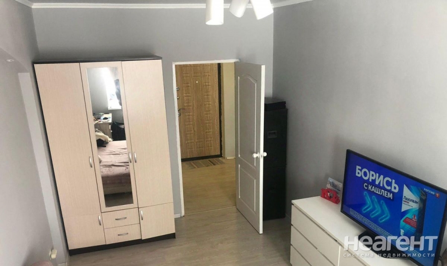 Продается 1-комнатная квартира, 41 м²