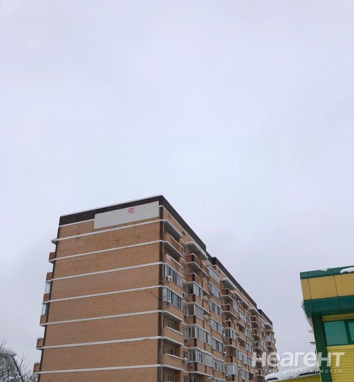 Продается 1-комнатная квартира, 41 м²