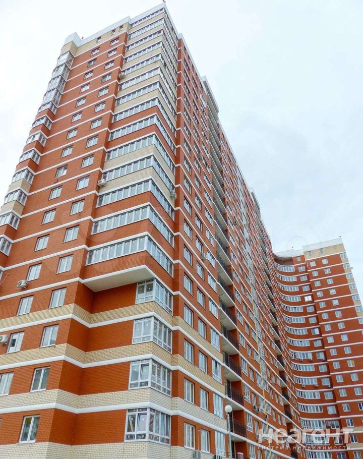 Продается 1-комнатная квартира, 50,3 м²