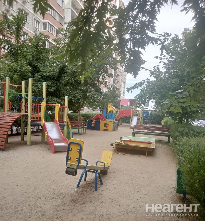 Продается 2-х комнатная квартира, 59 м²