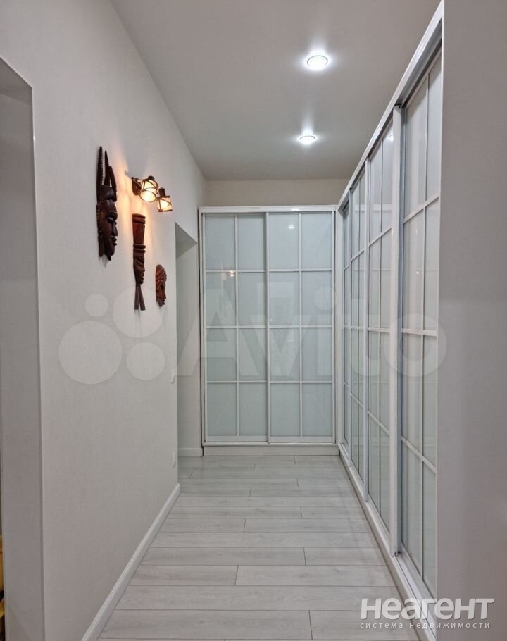 Продается 3-х комнатная квартира, 92 м²