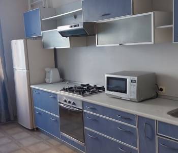 Сдается 2-х комнатная квартира, 65 м²