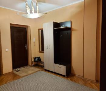 Сдается 2-х комнатная квартира, 65 м²