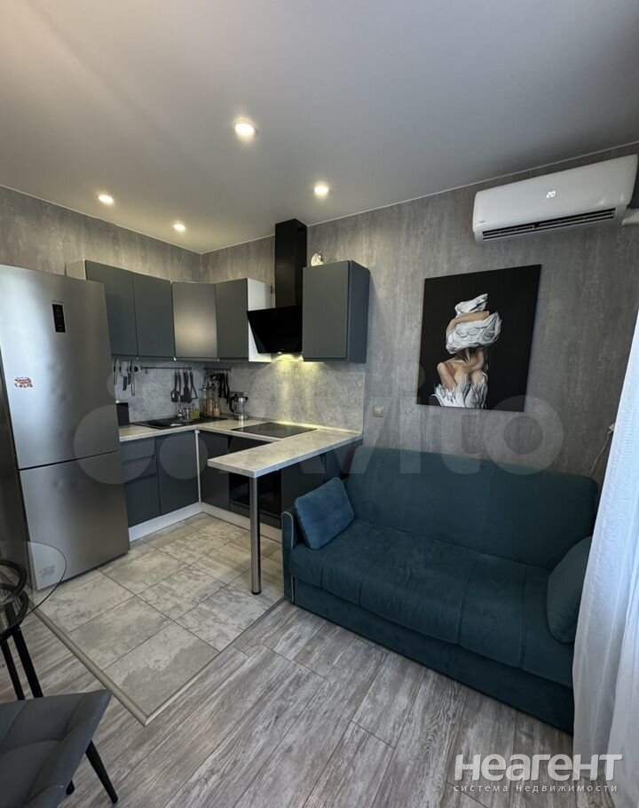 Продается 1-комнатная квартира, 40 м²