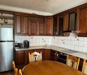 Сдается Многокомнатная квартира, 95 м²