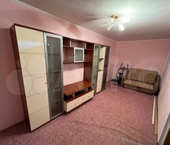 Продается Многокомнатная квартира, 74,6 м²