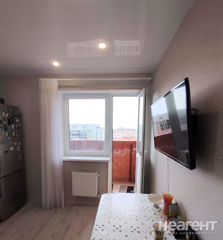 Продается 1-комнатная квартира, 39,3 м²