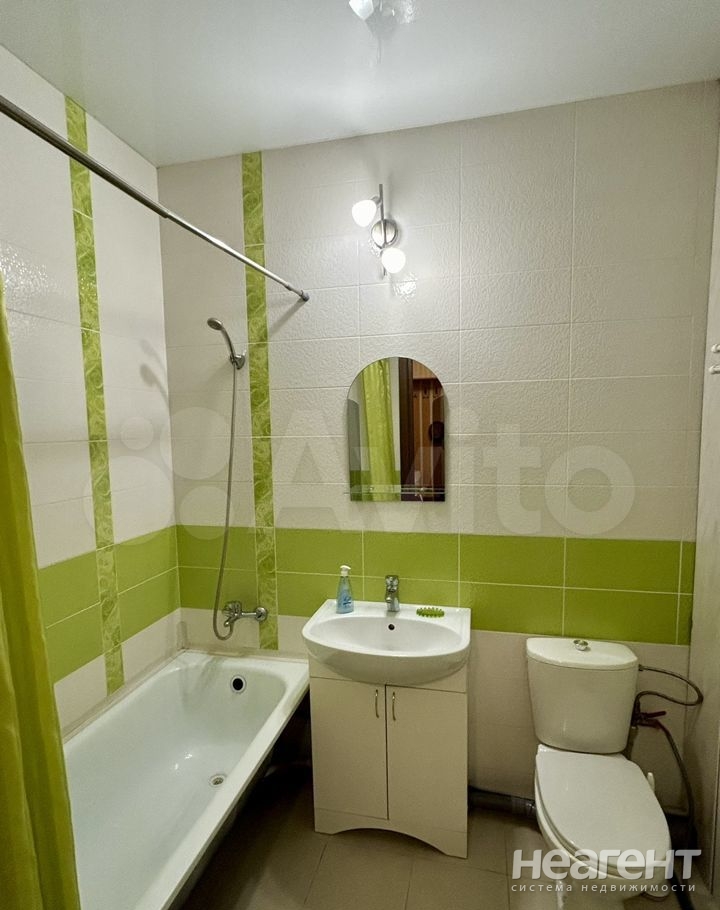 Продается 1-комнатная квартира, 40 м²