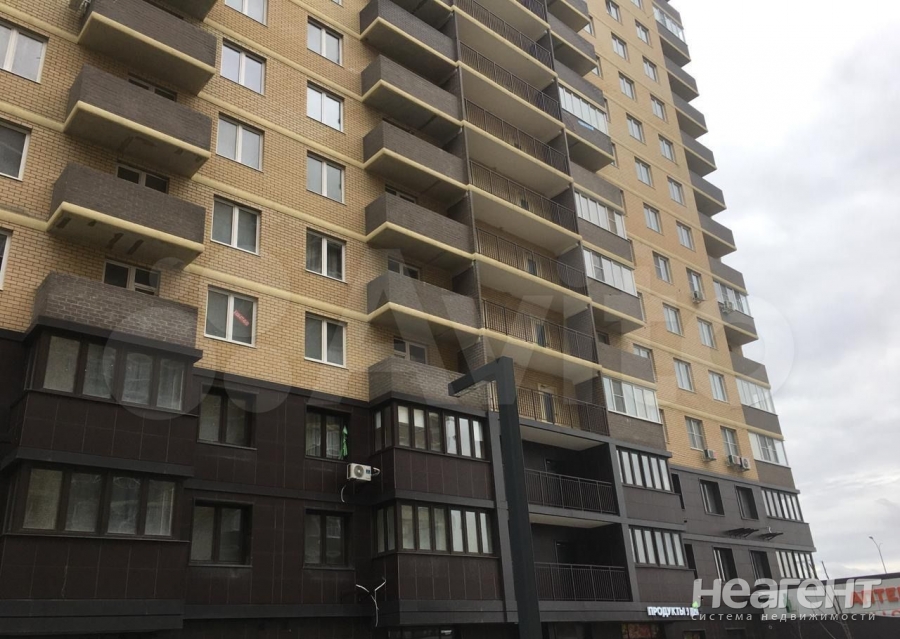 Продается 1-комнатная квартира, 36 м²