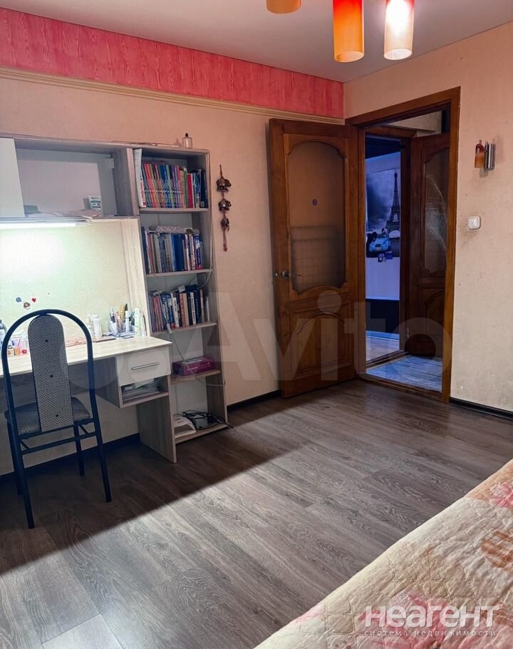 Продается Многокомнатная квартира, 104,1 м²