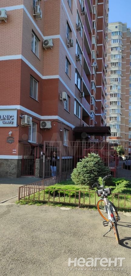 Продается 3-х комнатная квартира, 100,4 м²