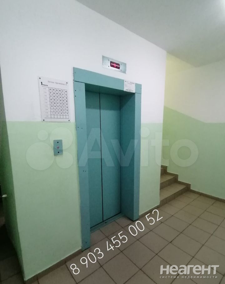 Продается 1-комнатная квартира, 37 м²