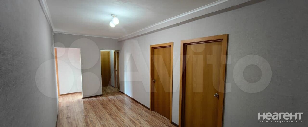 Продается 3-х комнатная квартира, 90 м²