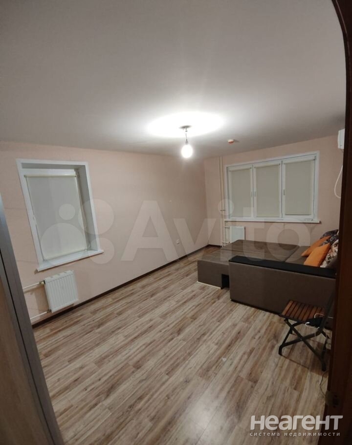 Продается 1-комнатная квартира, 44 м²