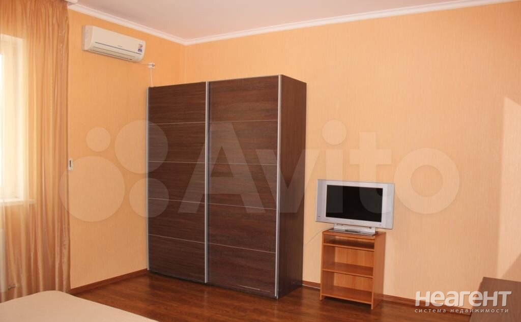 Продается 2-х комнатная квартира, 72 м²