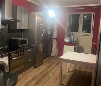 Сдается 1-комнатная квартира, 46 м²