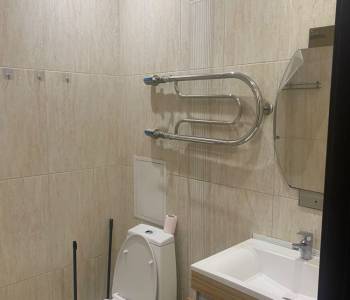 Сдается 1-комнатная квартира, 46 м²