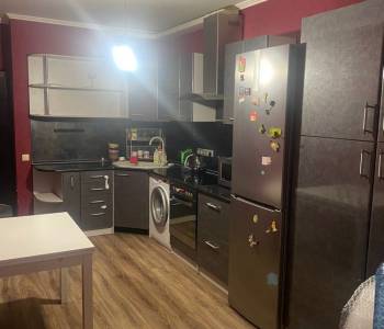 Сдается 1-комнатная квартира, 46 м²