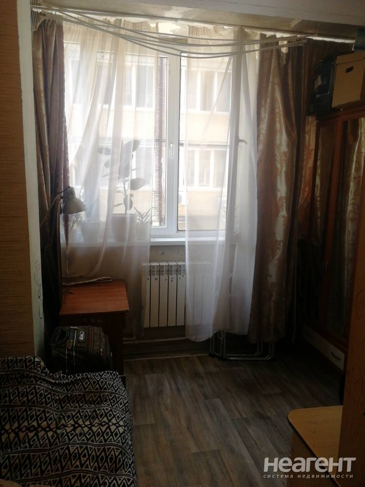 Продается 1-комнатная квартира, 29,7 м²