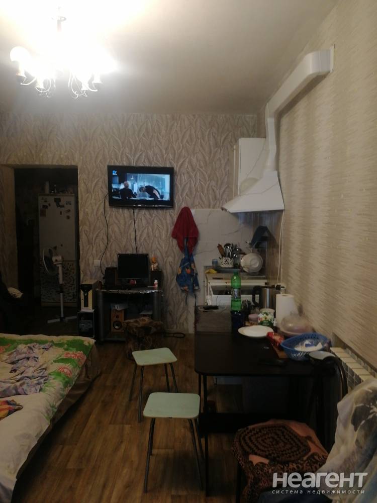 Продается 1-комнатная квартира, 29,7 м²