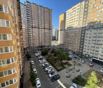 Продается 2-х комнатная квартира, 72 м²