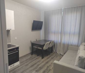 Продается 1-комнатная квартира, 37 м²