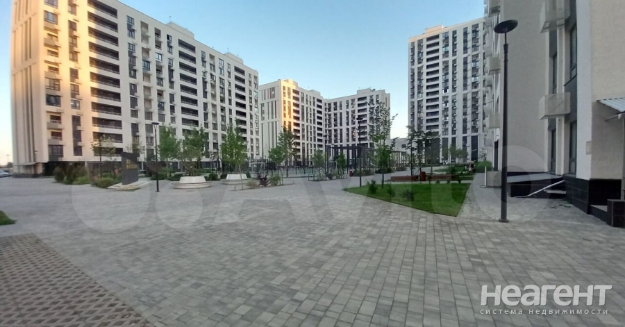 Продается 1-комнатная квартира, 43,2 м²