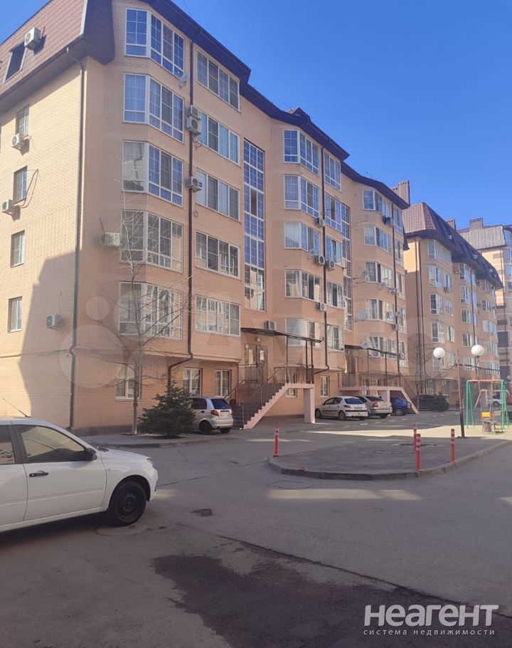 Продается 1-комнатная квартира, 30 м²