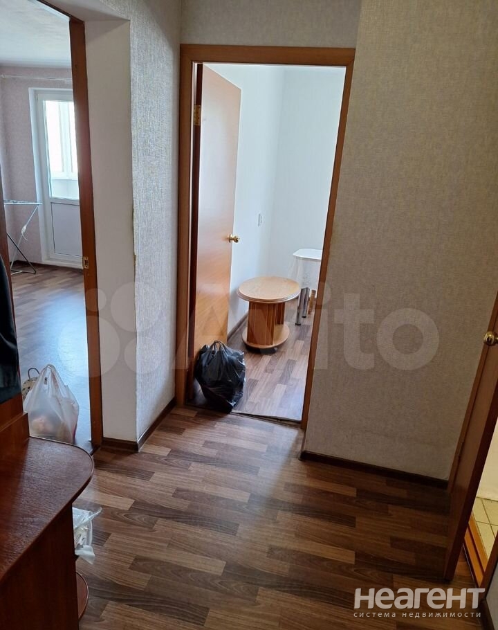 Продается 1-комнатная квартира, 37,5 м²